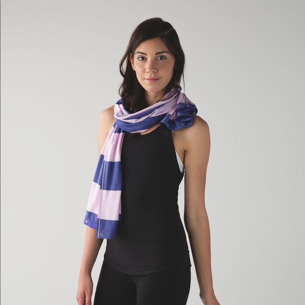 Like New Lululemon Athletica Vinyasa Scarf